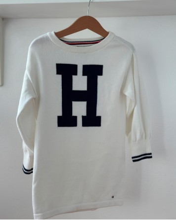 Svetr dětský Tommy Hilfiger bílý delší